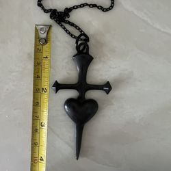 Heart And Dagger Necklace 