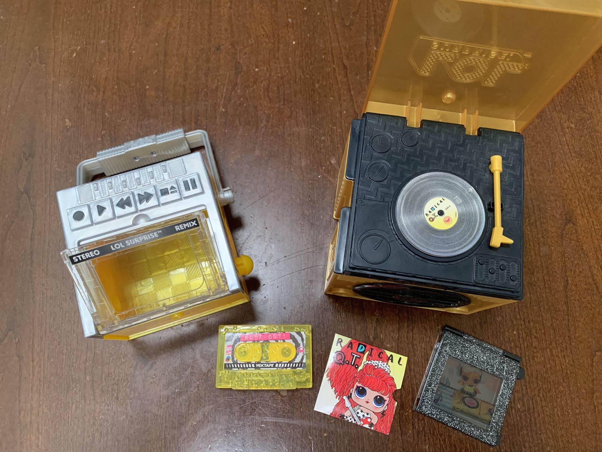 LOL Surprise Remix Record And Cassette Player