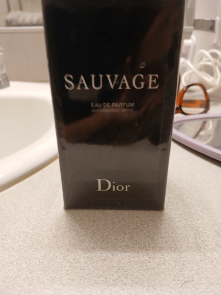 Dior Sauvage  60 Ml In Box