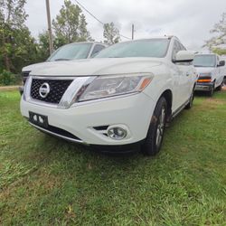 2014 Nissan Pathfinder