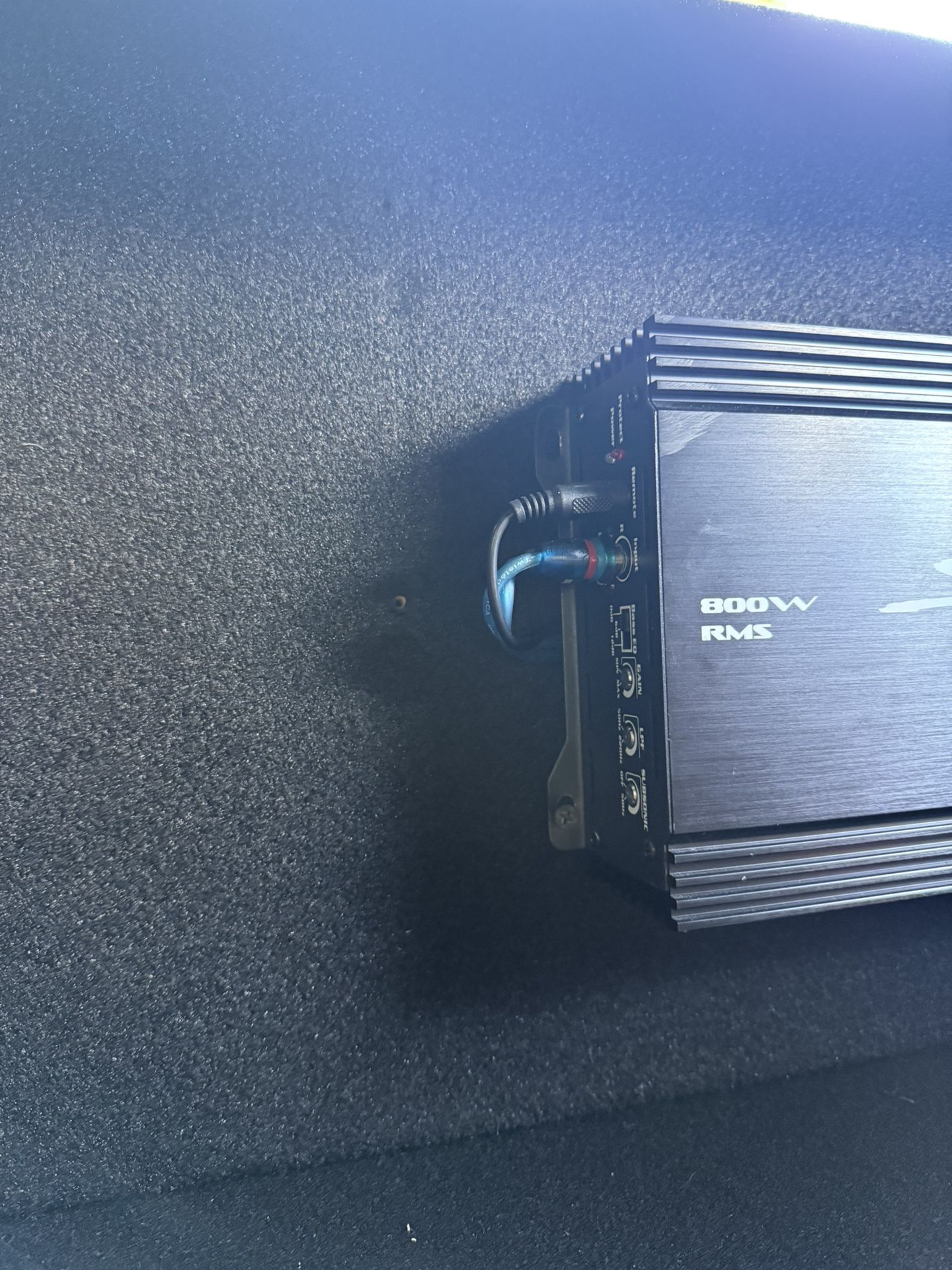Skar Audio - 12 inch Subwoofer and 800watt Amp