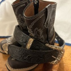 Toddler boots and belt 