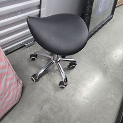 Rolling Chairs