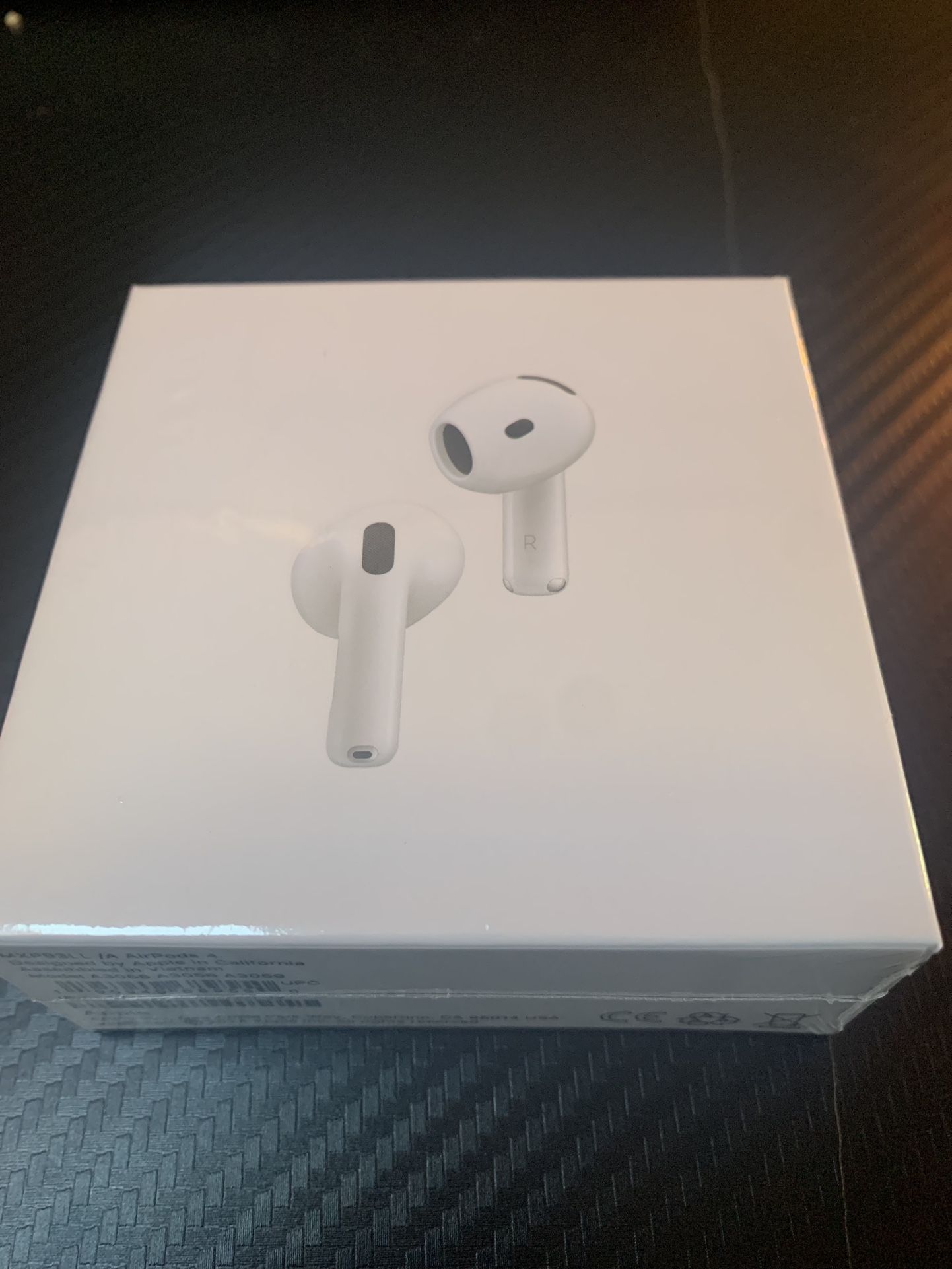 AirPod Gen 4