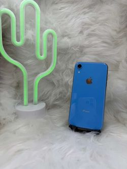iphone XR 64GB
