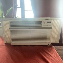 10,000 btu Window Unit AC