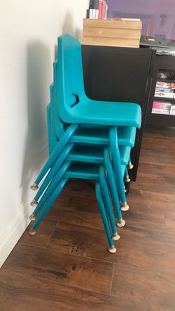 4 Kids Chairs