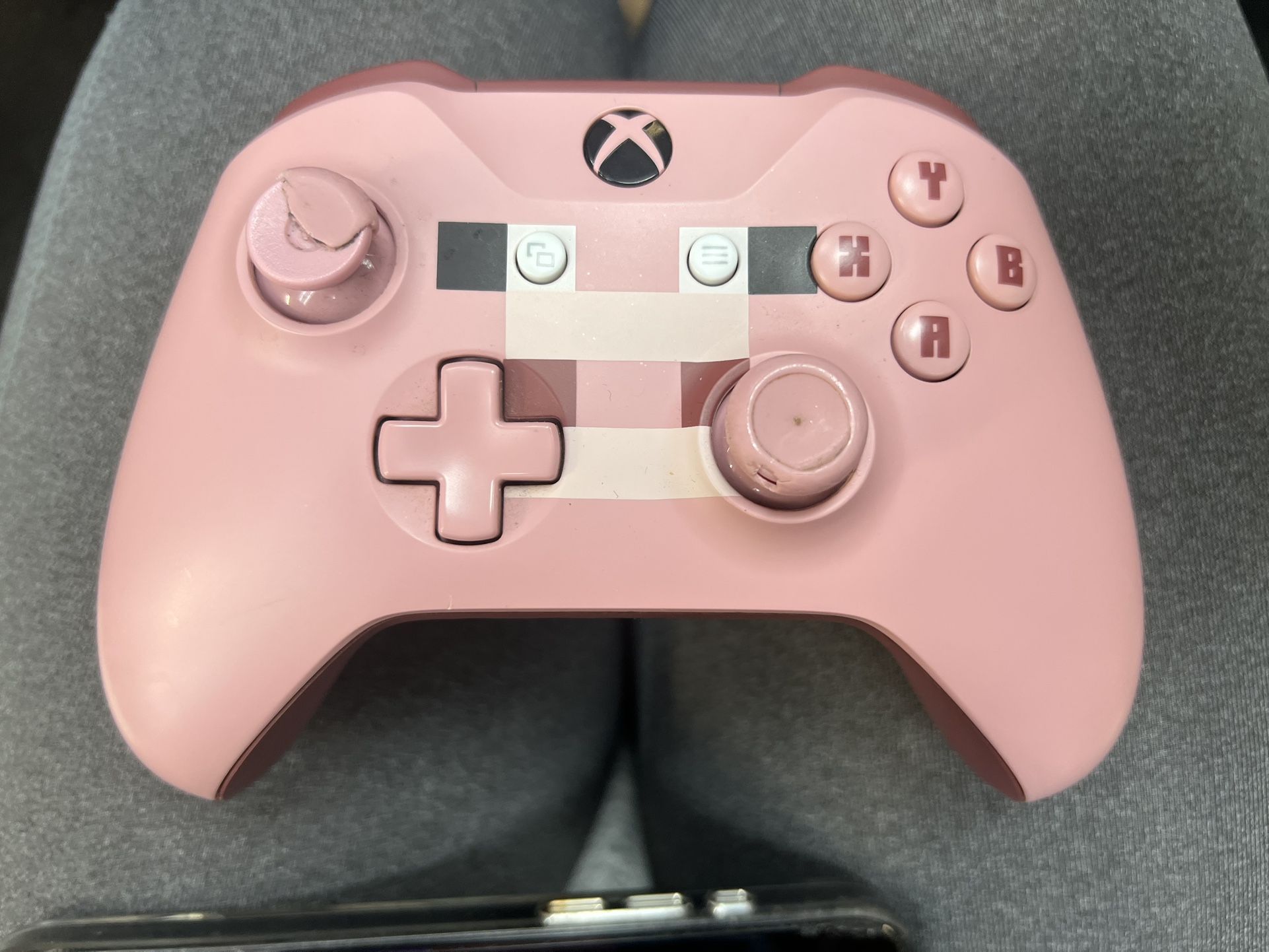 Official Minecraft Pig Limited Edition Xbox One Series X/S Controller 