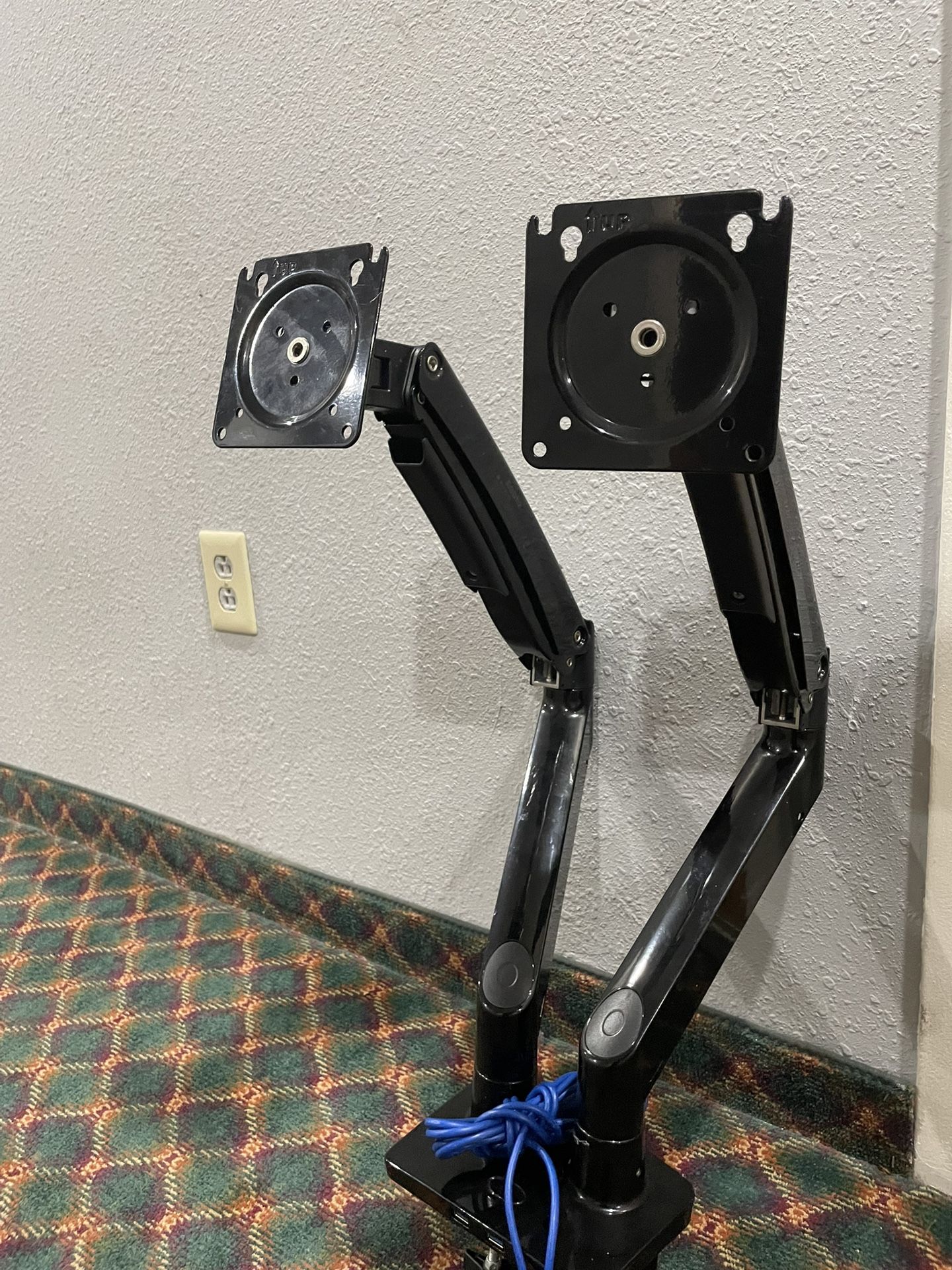Dual Monitor Mounts