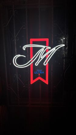 Michelob Ultra Neon Bar Sign