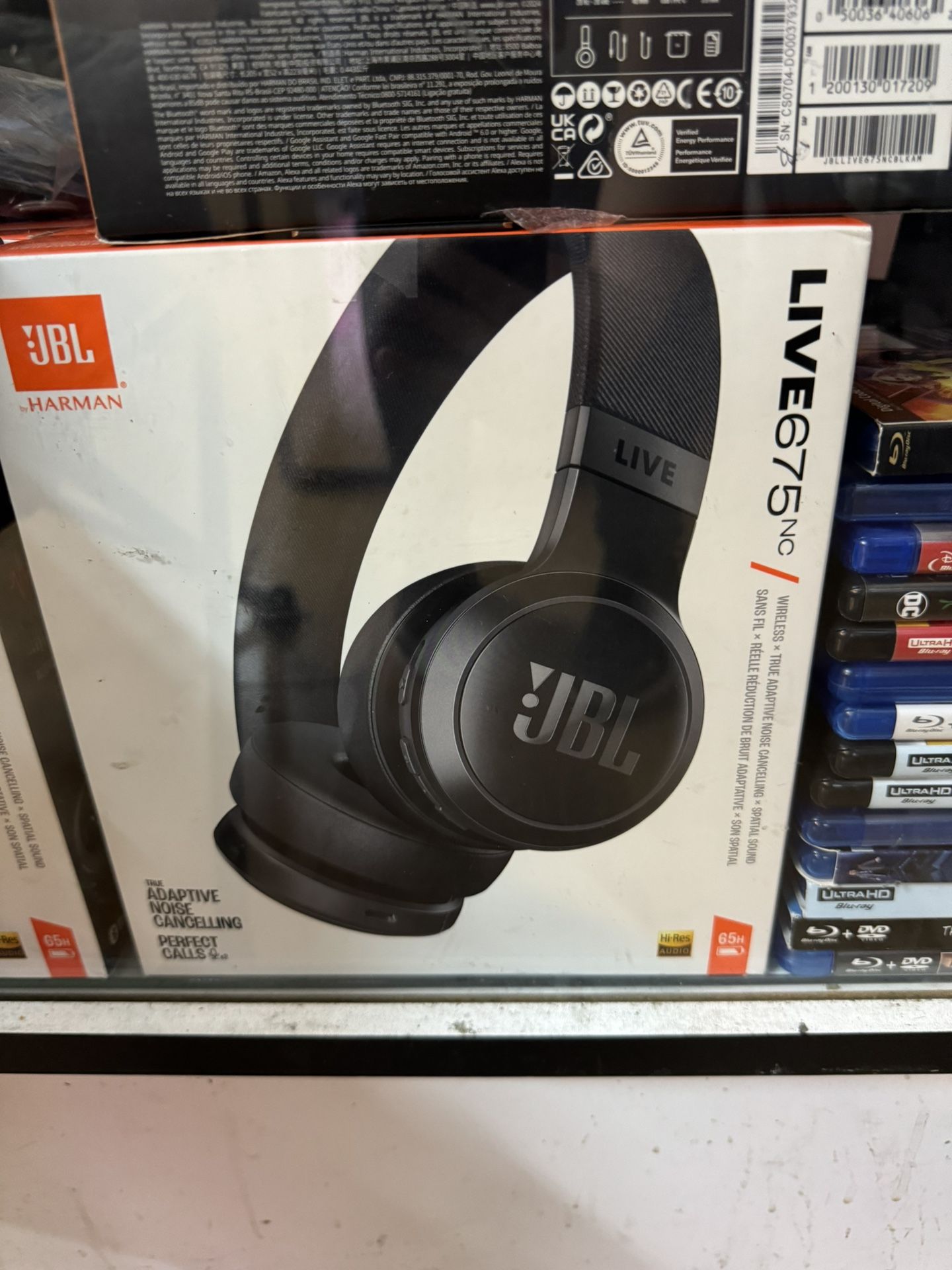 JBL Live 675NC Wireless Headphones