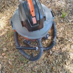 Rigid Shop Vac Powerful No issues 