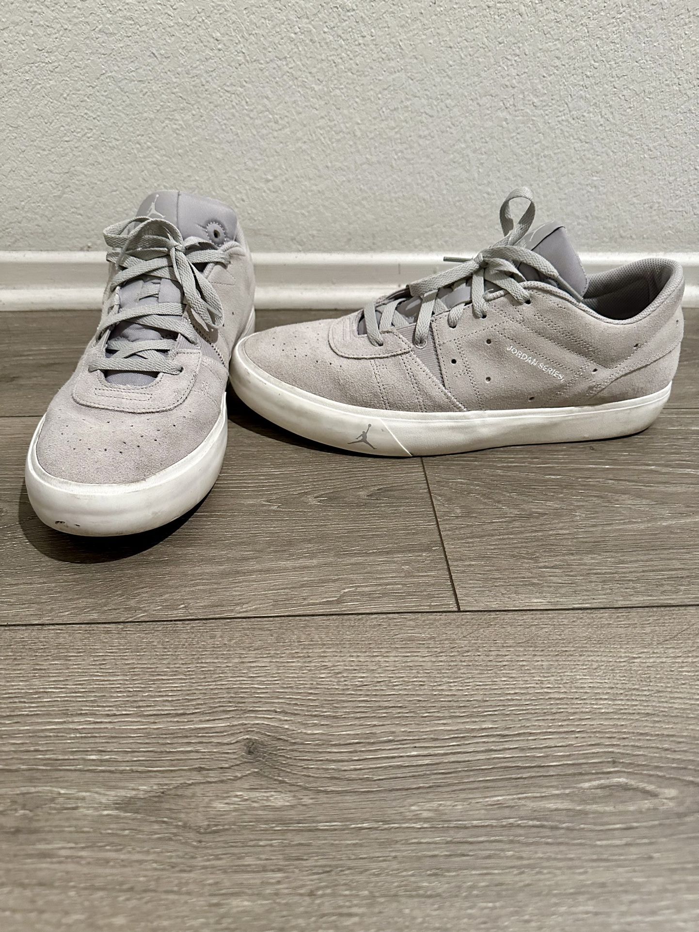 Jordan Series ES