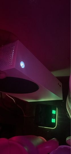 Xbox series s all white digital