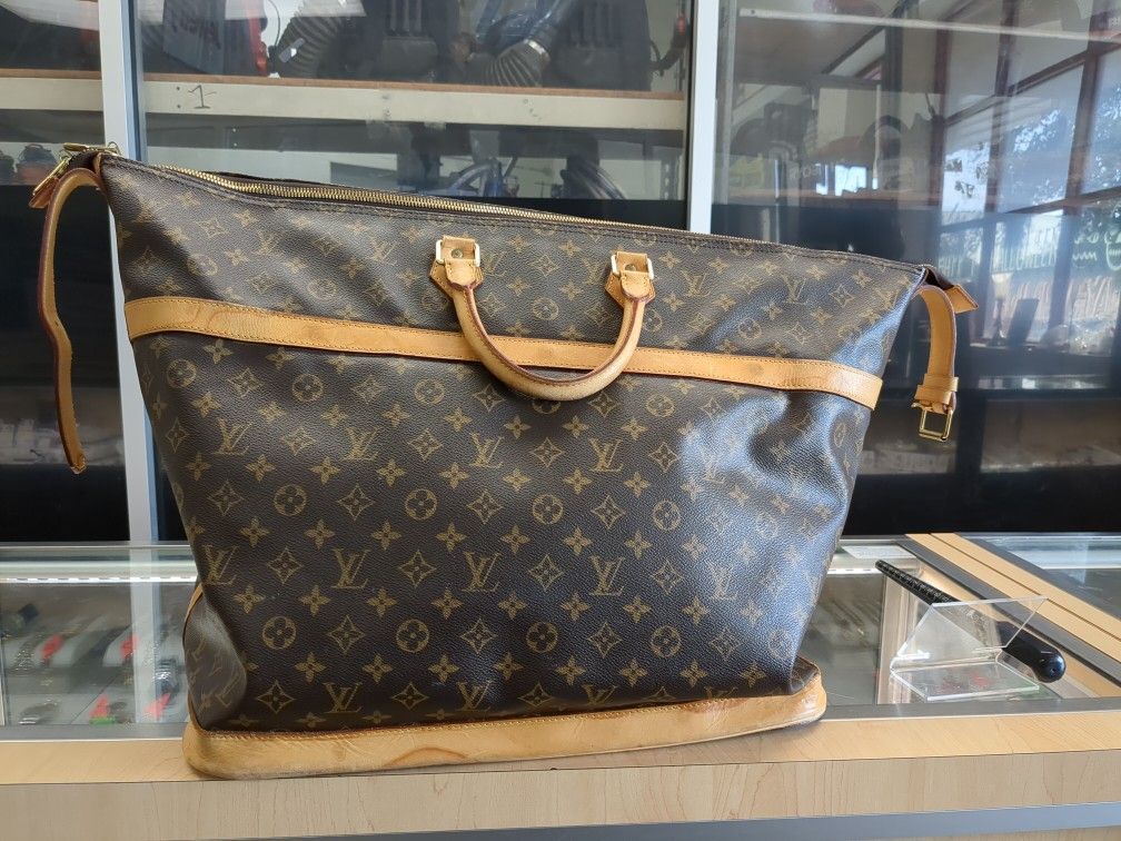 Travail Bag Louis Vuitton Bags Layaway Available For 10% Down If You Are Interested Please Ask For Maribel Thank You