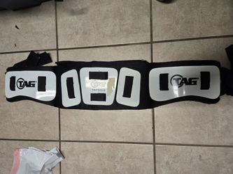 Adult tag rib pad for football