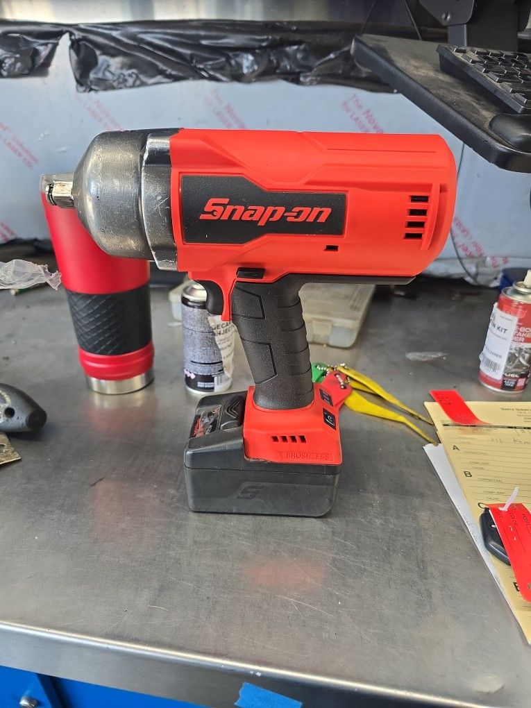 Snap On 1/2 Inch Impact Gun