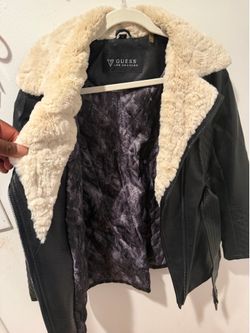 Guess jacket size medium