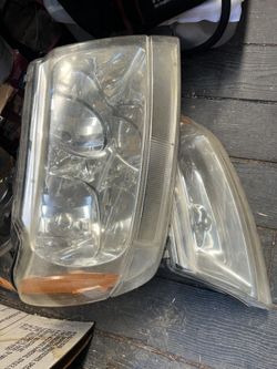 Headlights For Jeep cherokee 99-04 OEM