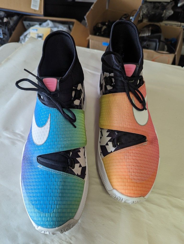 Nike HyperRev 2016 Be True 853720 618 Lace Up Shoes Mens US 14 NO INSOLES for Sale in Avondale AZ OfferUp