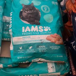 IAMS Indoor Cat Weight & Hairball Care W/ Chicken 16LB 