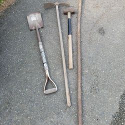 Ridgid Showel. Mattock,  Sledge Hammer,  Crow Bar 