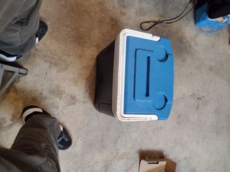 IGLOO Made USA cooler