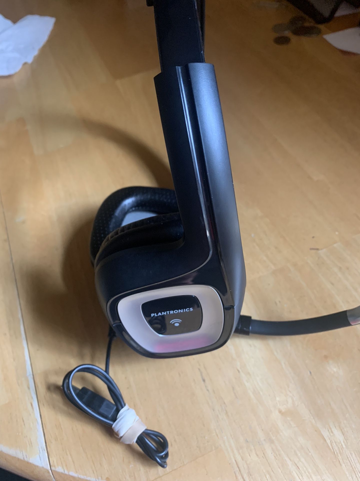 BluetoothPlanttonics Gaming headphones