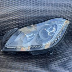 2011 2012 2013 2014 2015 2016 Mercedes-Benz CLS400 Left Driver Side Xenon Headlight Shell OEM A(contact info removed)
