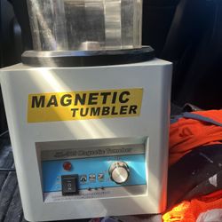 Magnetic Tumbler 
