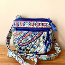 🌹Vera Bradley Marina Paisley Shoulder/Crossbody Bag