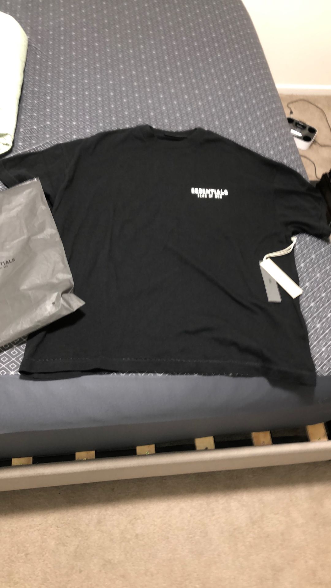 Essentials Black Tee Size Large (NEED GONE)