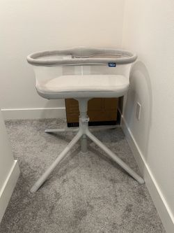 Halo Bassinest Swivel Bassinet 3.0