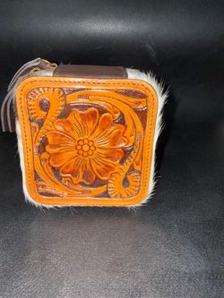 Cowhide leather jewelry box