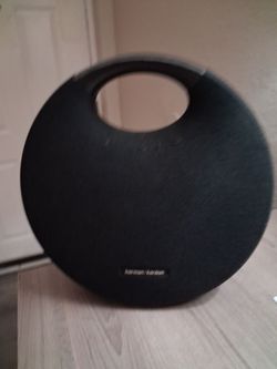 Harman Kardon Onyx 6 Bluetooth Speaker