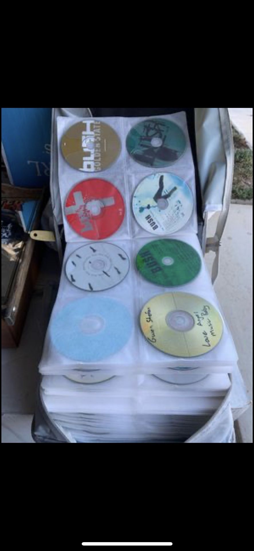 Cds Music Over 330 CDs With Carrie Case
