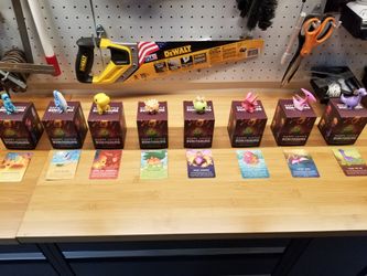 Happy Little Dinosaurs Vinyl Mini Series 8 Figurines