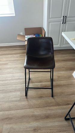 Bar stool