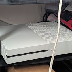 Xbox One S