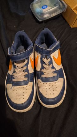 Kids shoe size 3
