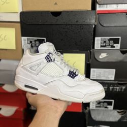 Jordan Metallic Purple 4s size 9 USED But Clean