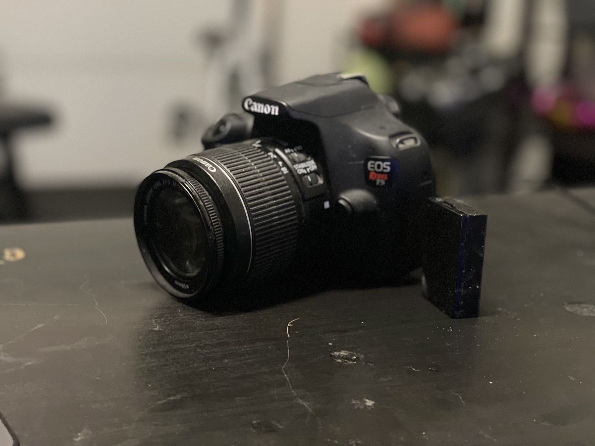 Canon EOS Rebel T5 DSLR - $20 Professional headshot