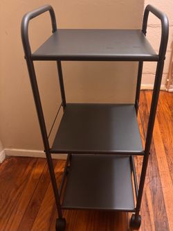Small rolling shelf