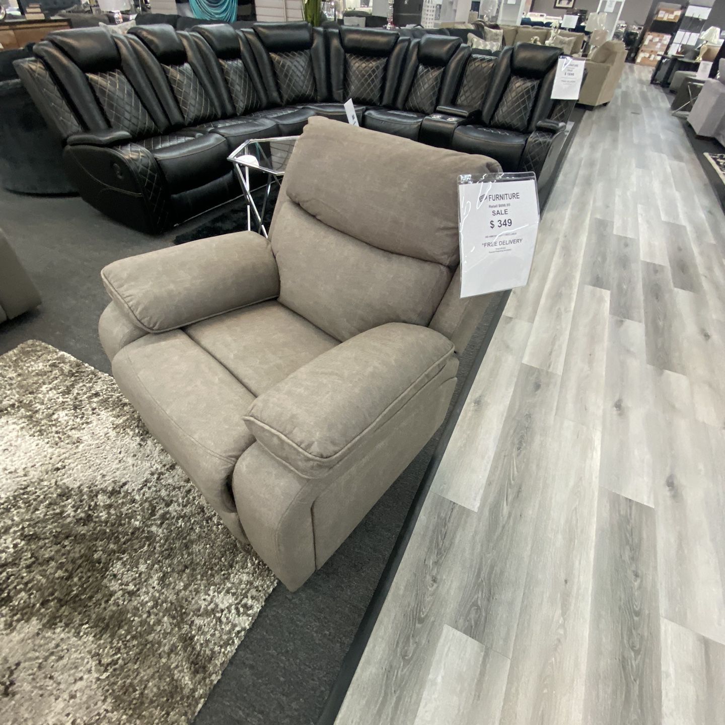Recliner Chair New Was $699 On Sale Only 