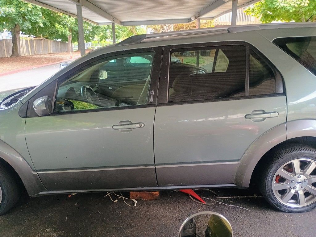 2009 Ford Taurus X