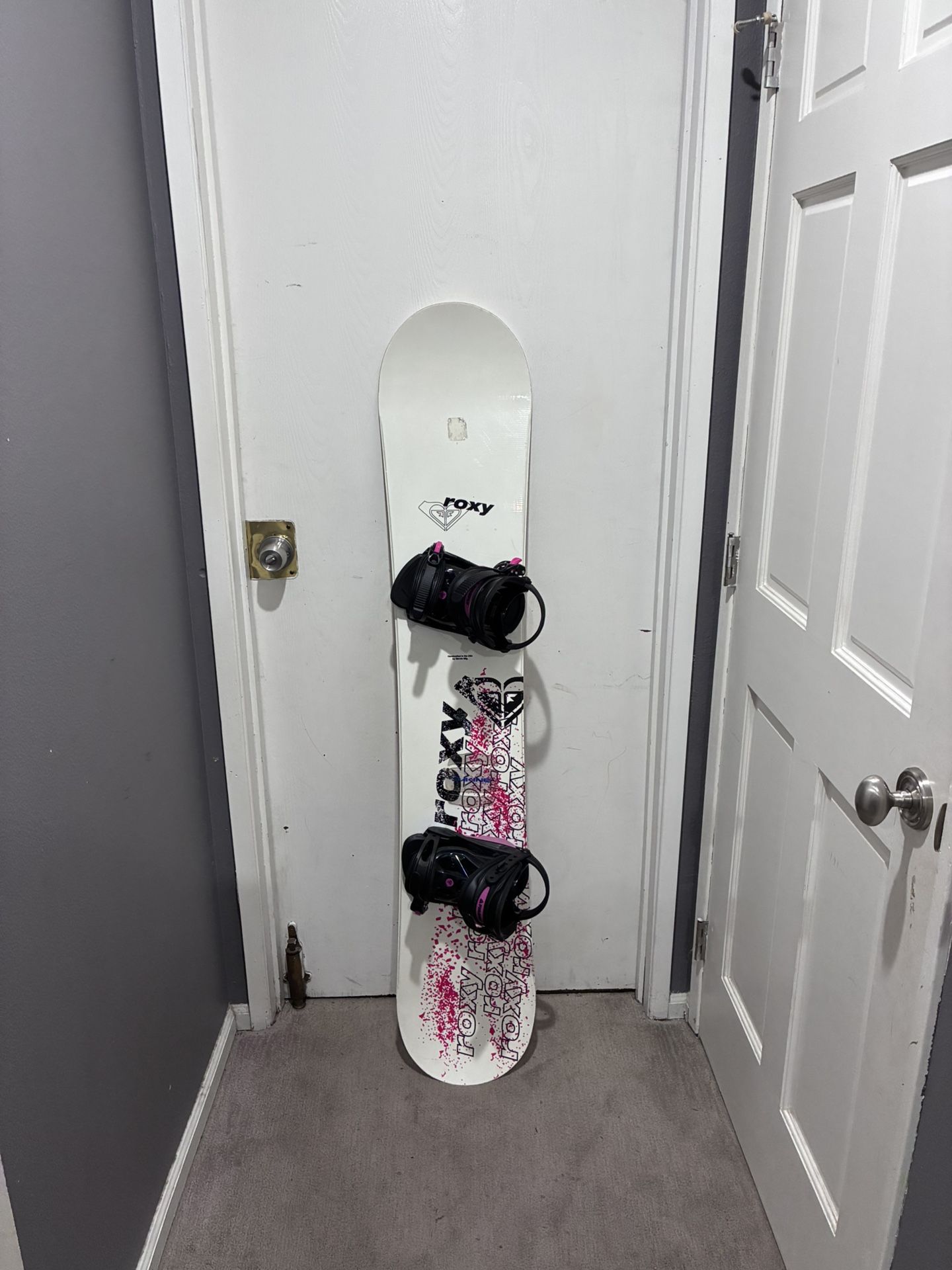 Snowboard with Bindings - Size 151cm