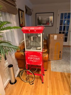Popcorn machine