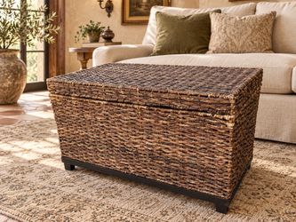 Like NEW WayFair WICKER Woven STORAGE Chest Coffee Table w LID
