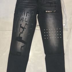 black ksubi jeans HAVE DIFFERENT SIZES