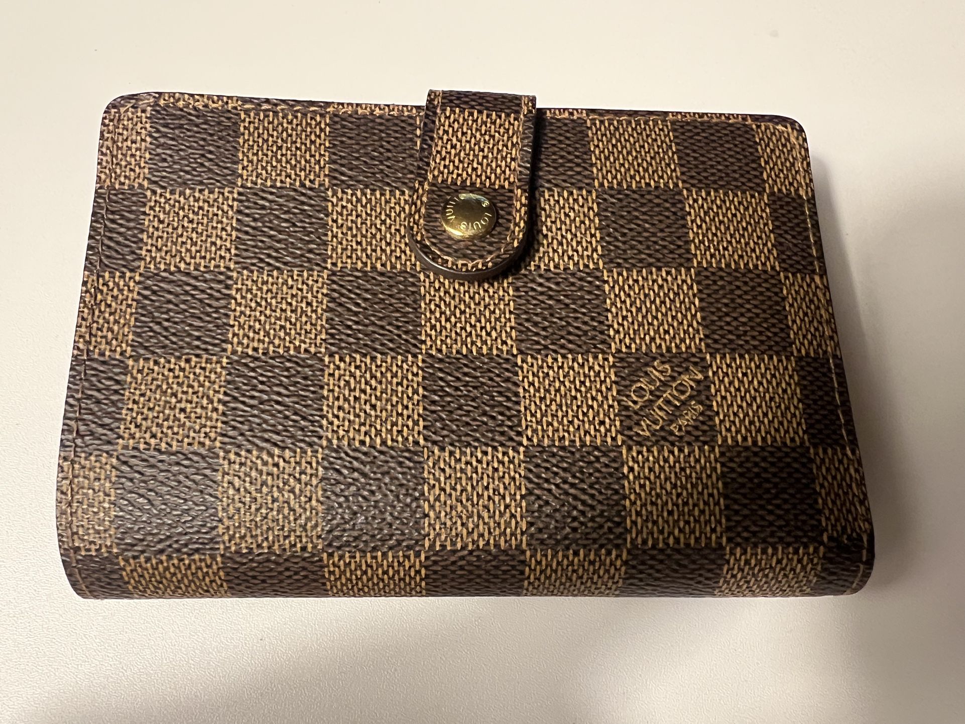 LV DAMIER EBENE BI-FOLD WALLET CA4017